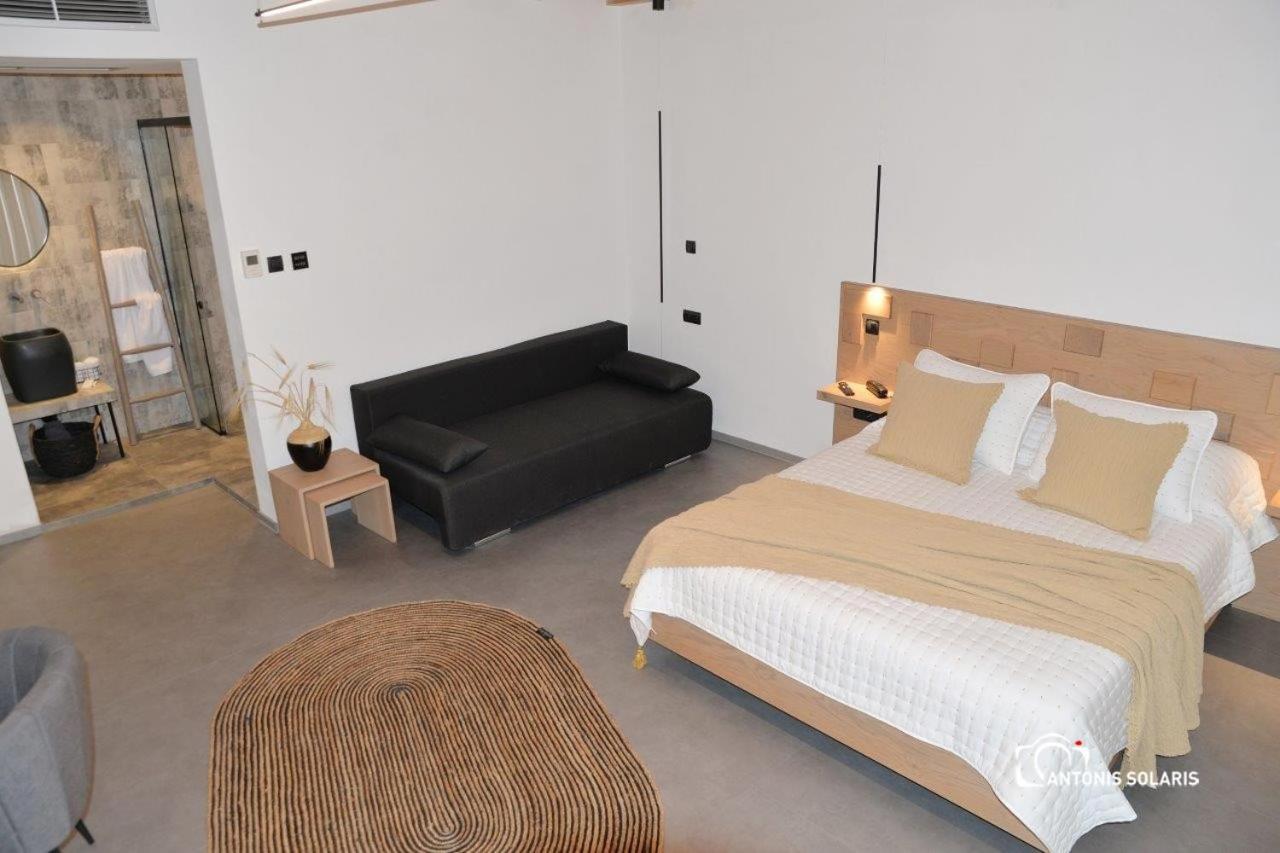 ארמופוליס Nisaki Hotel & Elite Suites מראה חיצוני תמונה
