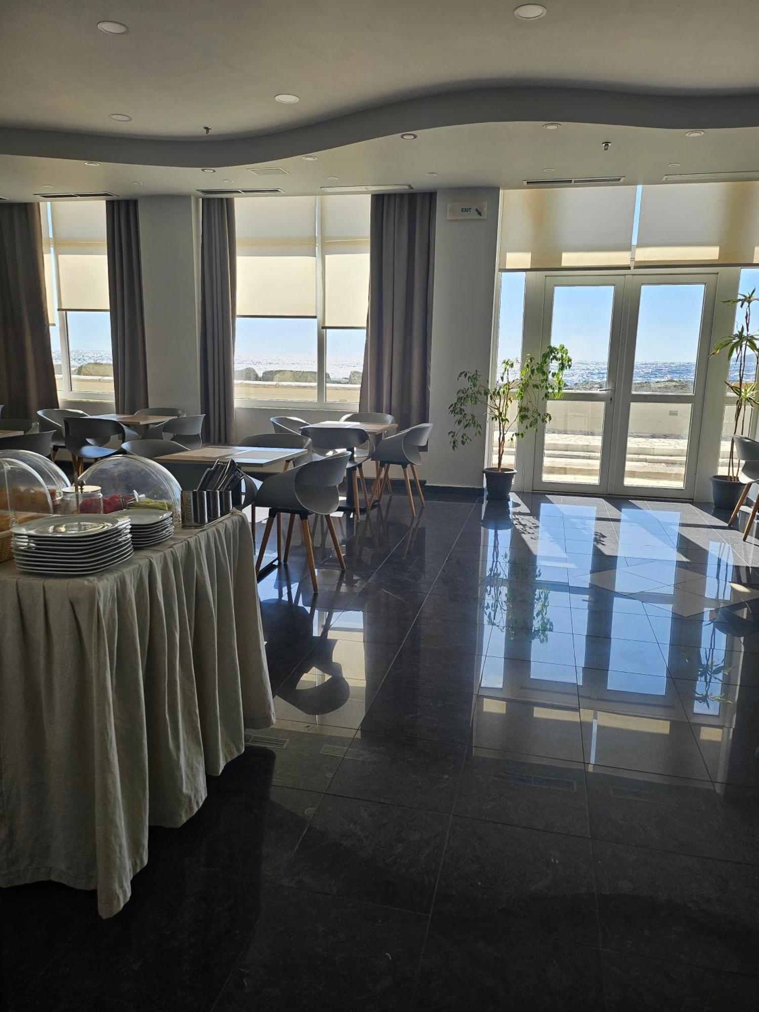 ארמופוליס Nisaki Hotel & Elite Suites מראה חיצוני תמונה